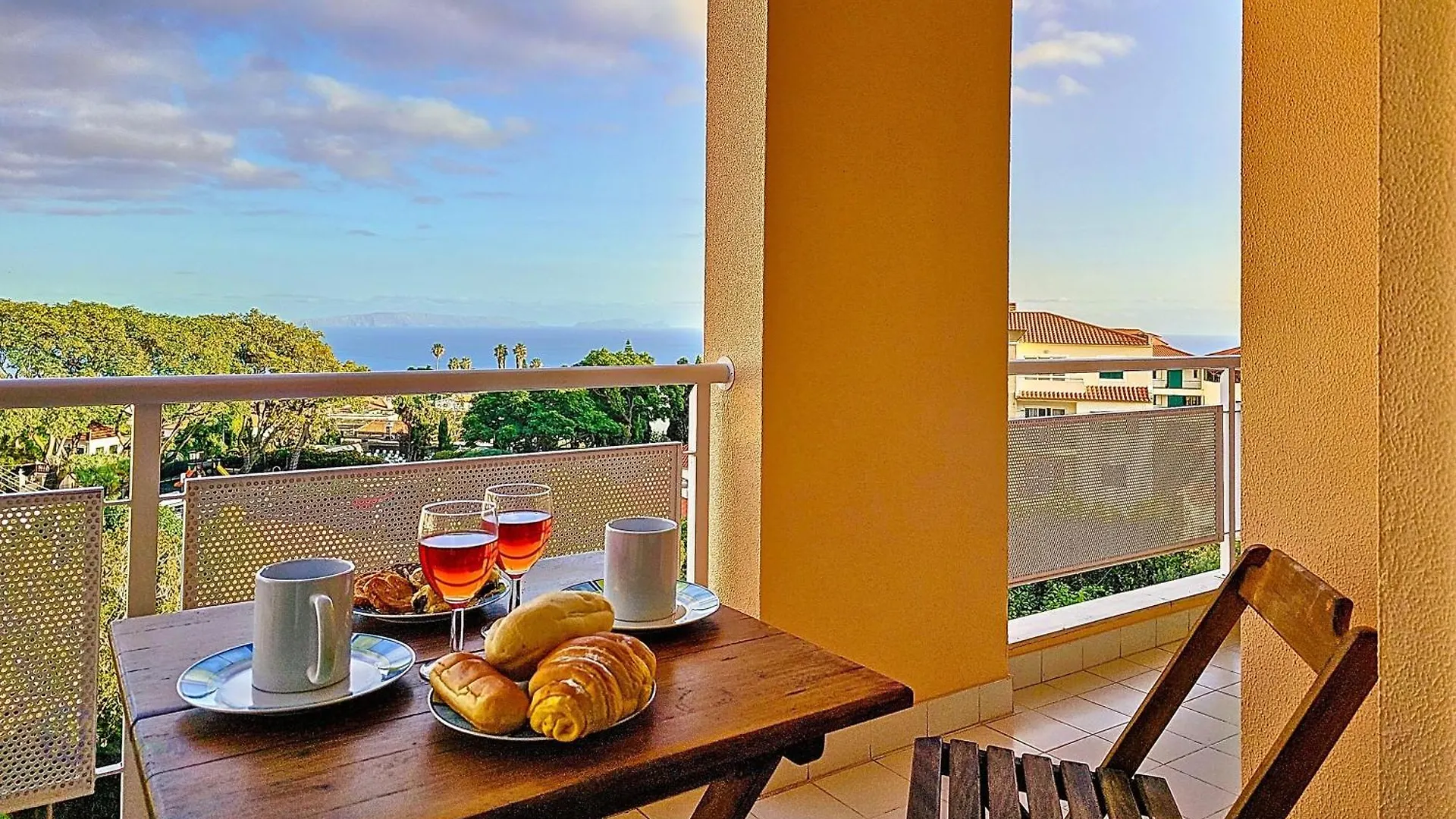 Canico Zentrum Wohnung 0*, Canico (Madeira)